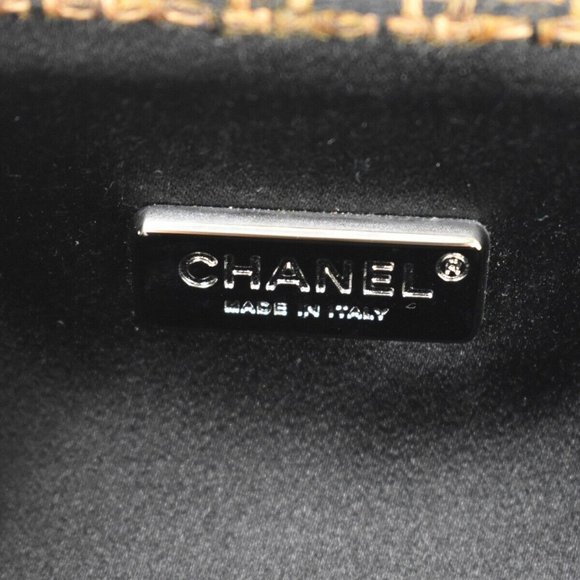 Authenticity Guarantee CHANEL CC Logo 2Way Chain Shoulder Clutch Bag - Picture 12 of 16